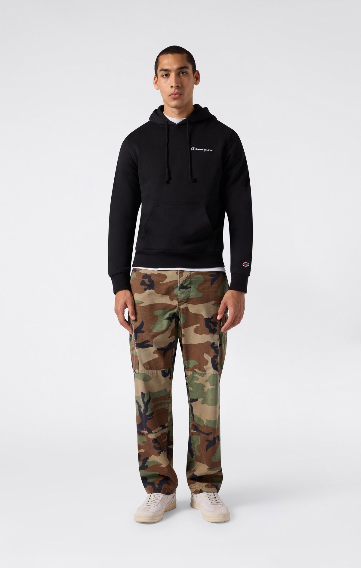 Champion Felpa con Cappuccio e Logo Ricamato Icons - Nero