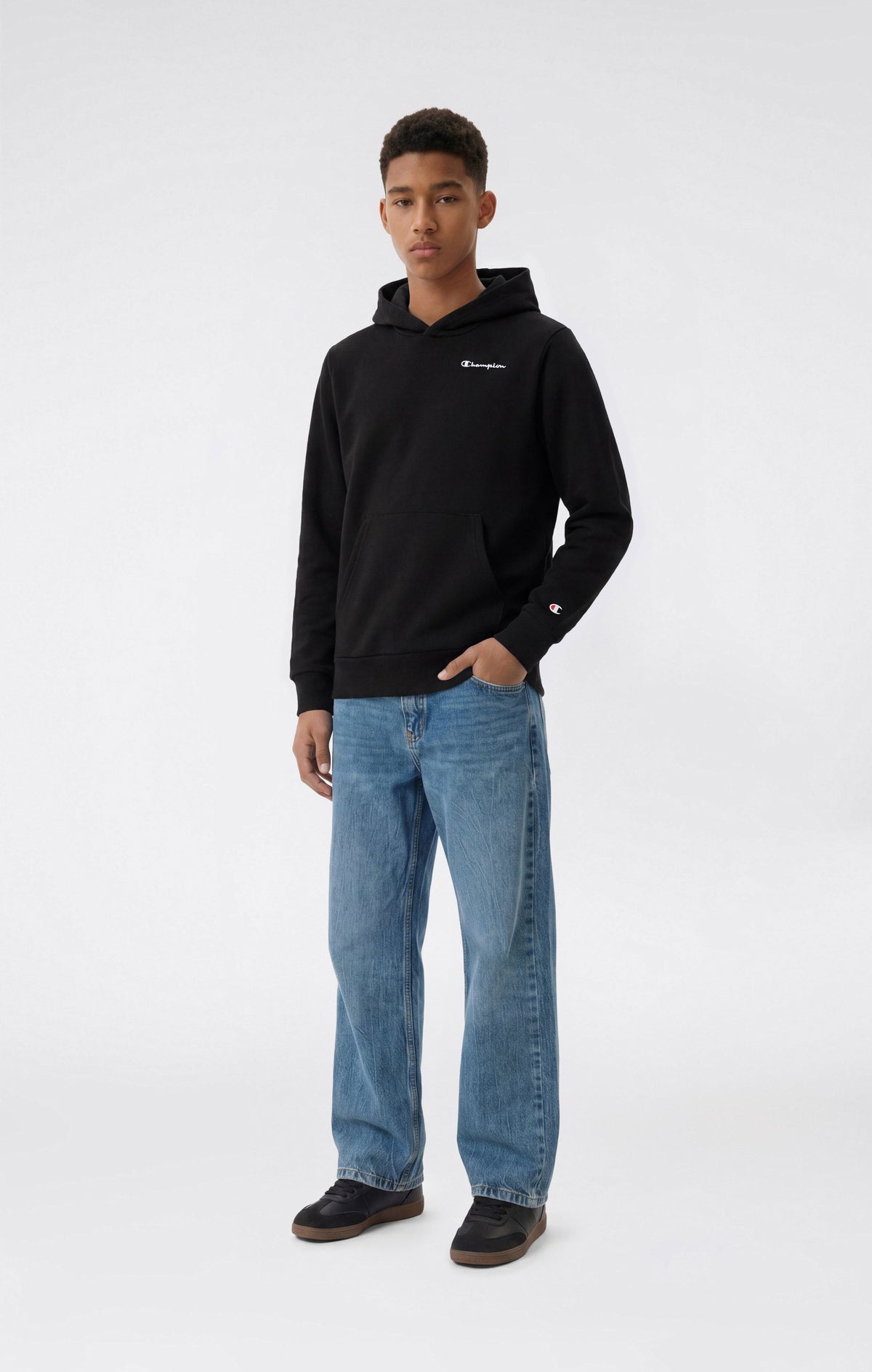 Champion Felpa Cappuccio con Piccole Icone Ricamate - Nero
