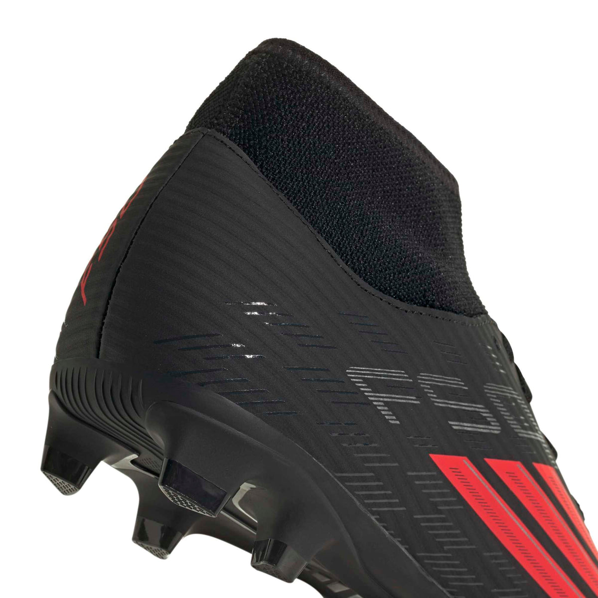Scarpe da calcio F50 CLUB mid-cut per terreni naturali compatti/multiterreno - Nero / Rosso