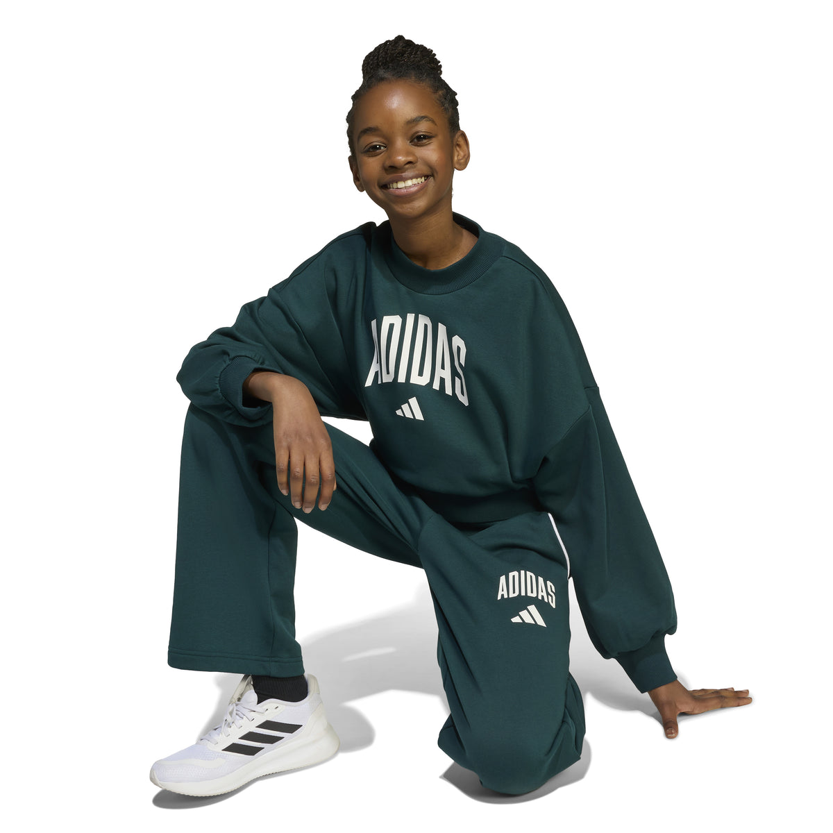 Adidas Pantaloni Tipografia Collegiale Essentials Stagionali Bambini Verde