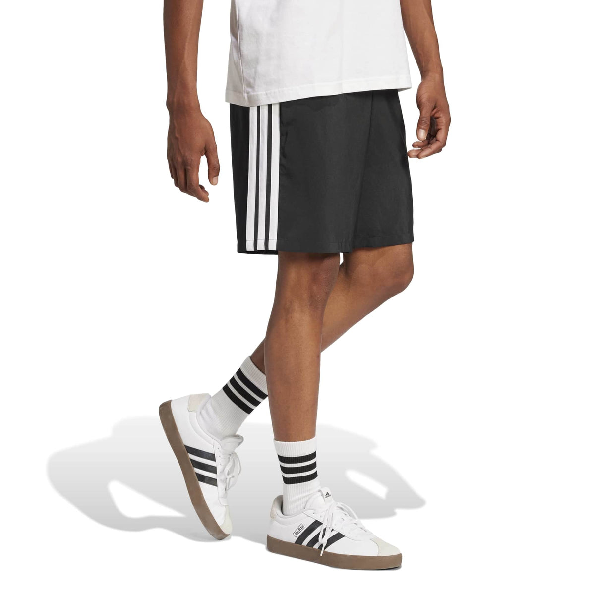 Short Essentials 3-Stripes Chelsea - Nero / Bianco