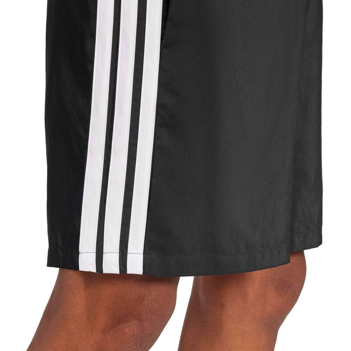 Short Essentials 3-Stripes Chelsea - Nero / Bianco
