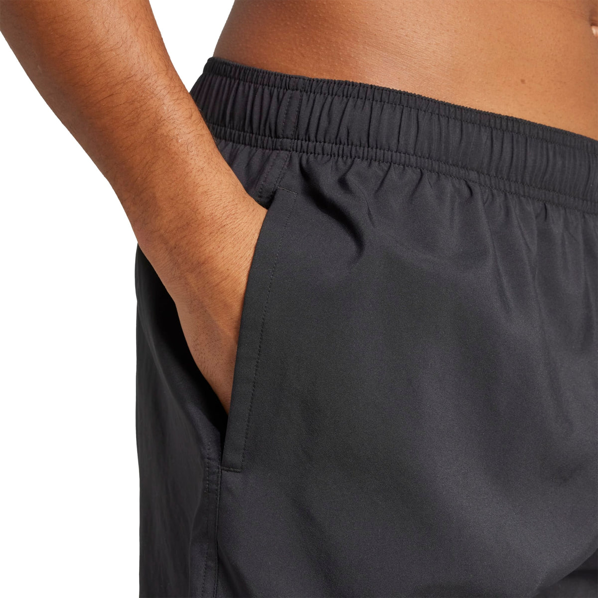 Costume da bagno con pantaloncini da 5 pollici - Nero / Bianco