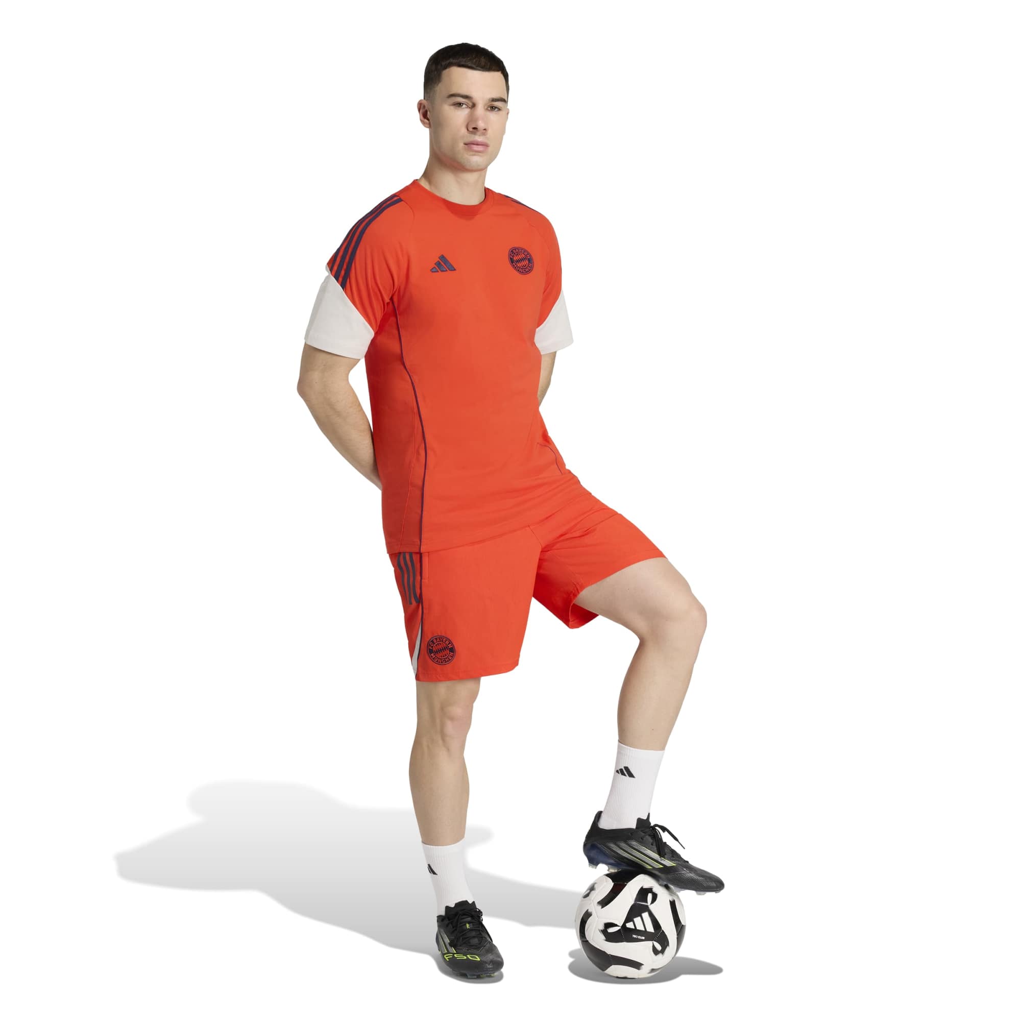 Short Tiro25 Competition Downtime FC Bayern München 2025/2026 - Rosso