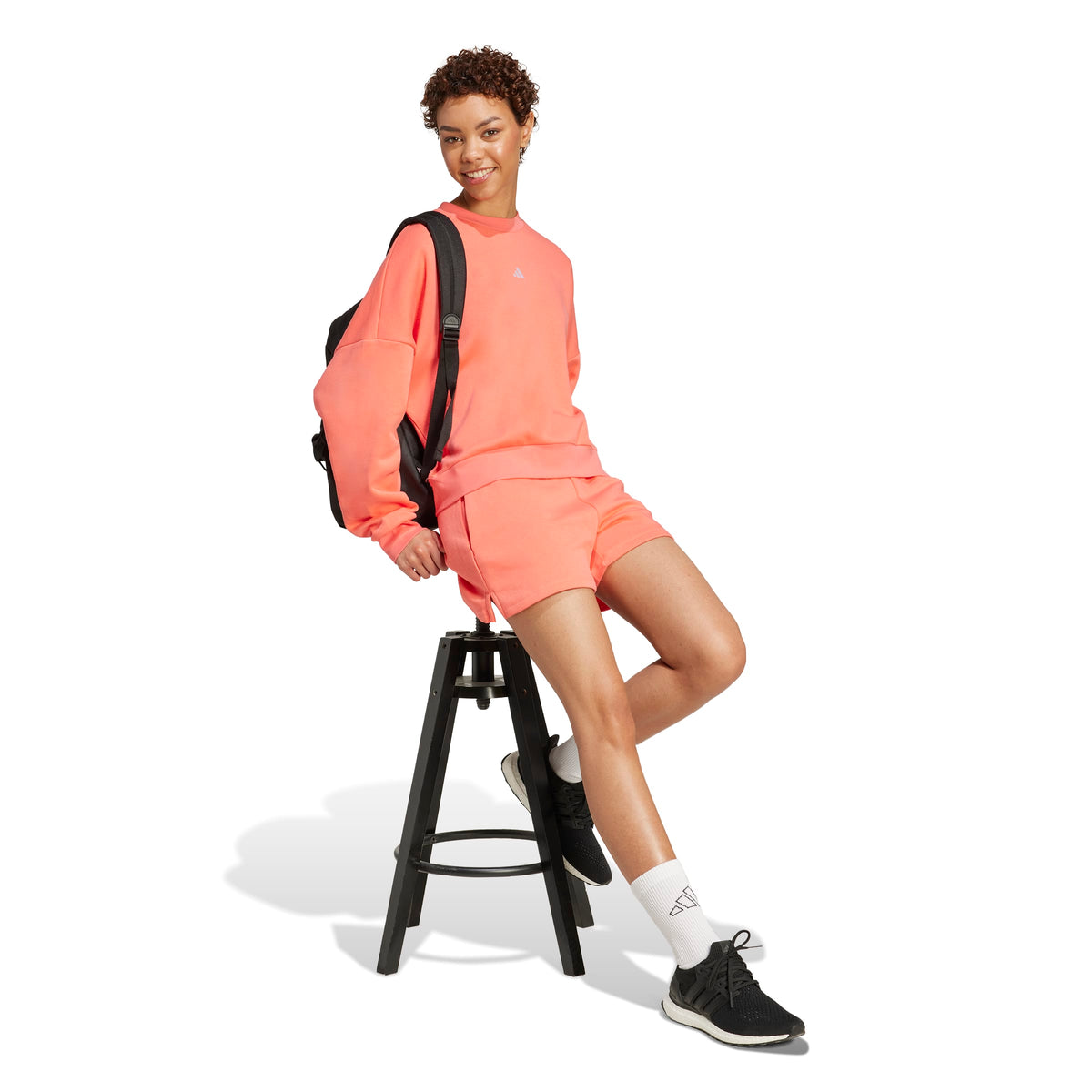 Adidas Short Essentials Small Logo Feel Cozy Rosso
