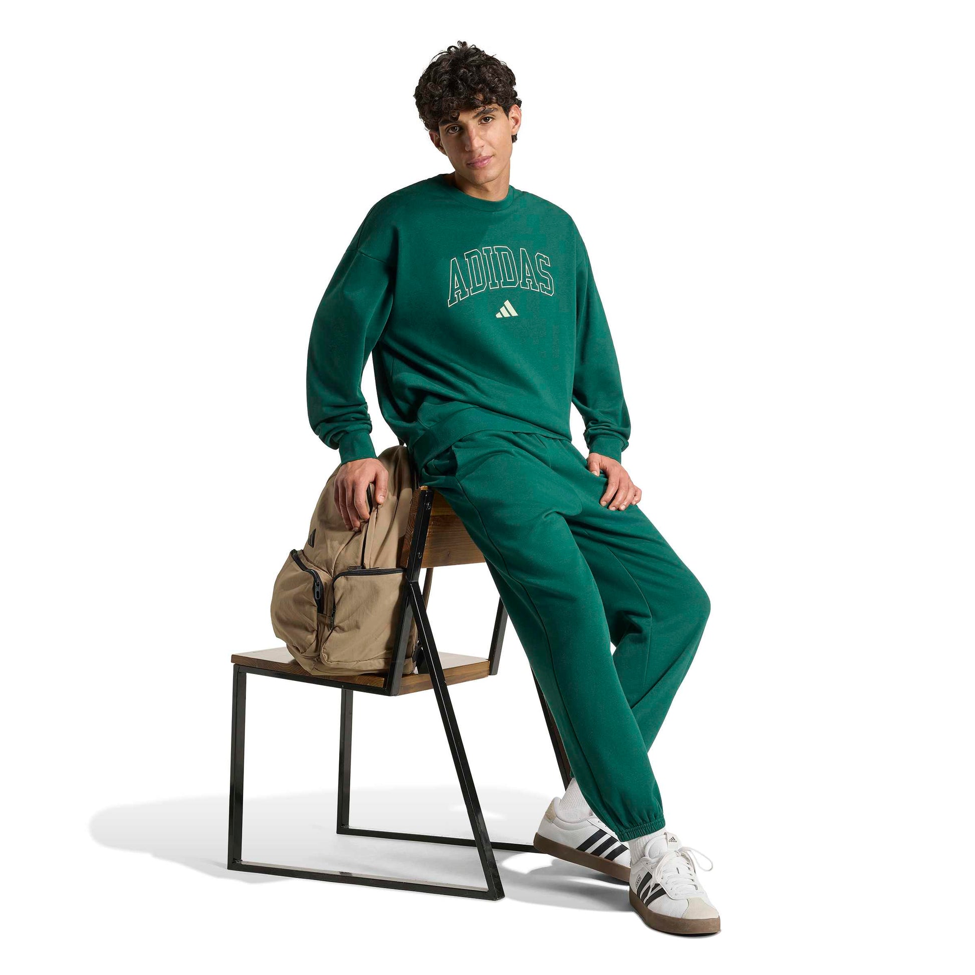 Adidas Pantaloni In Tessuto Felpato con Orlo Seasonal Essentials College Verde