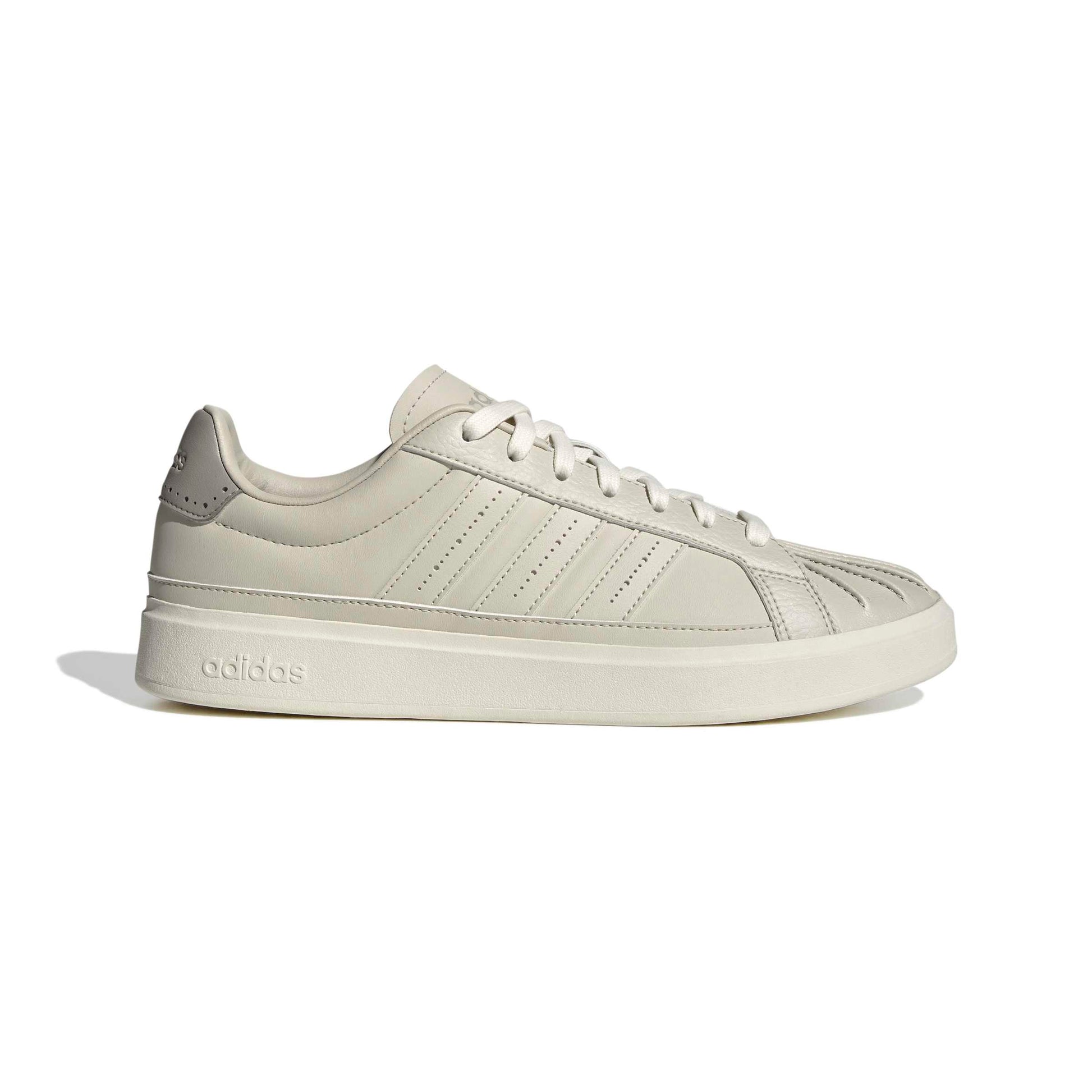 Adidas Sneakers Beige