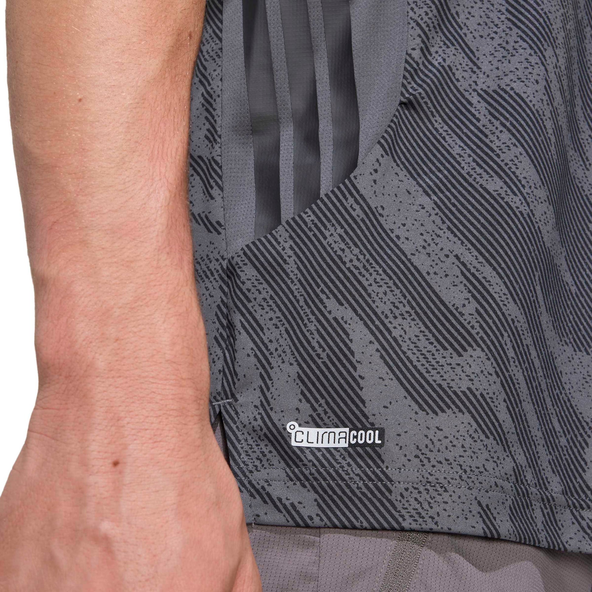Adidas T-Shirt Grigio