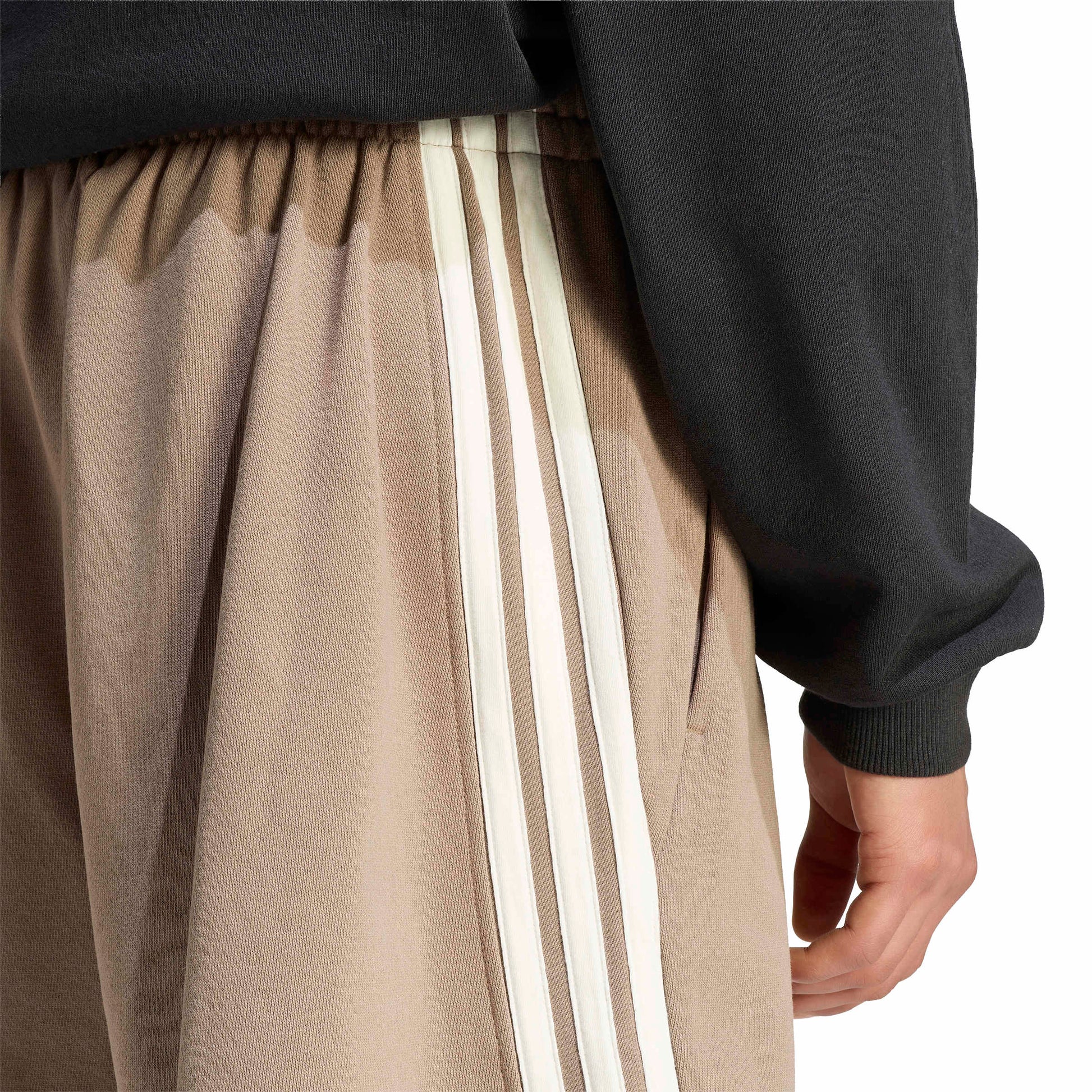 Adidas Shorts Beige