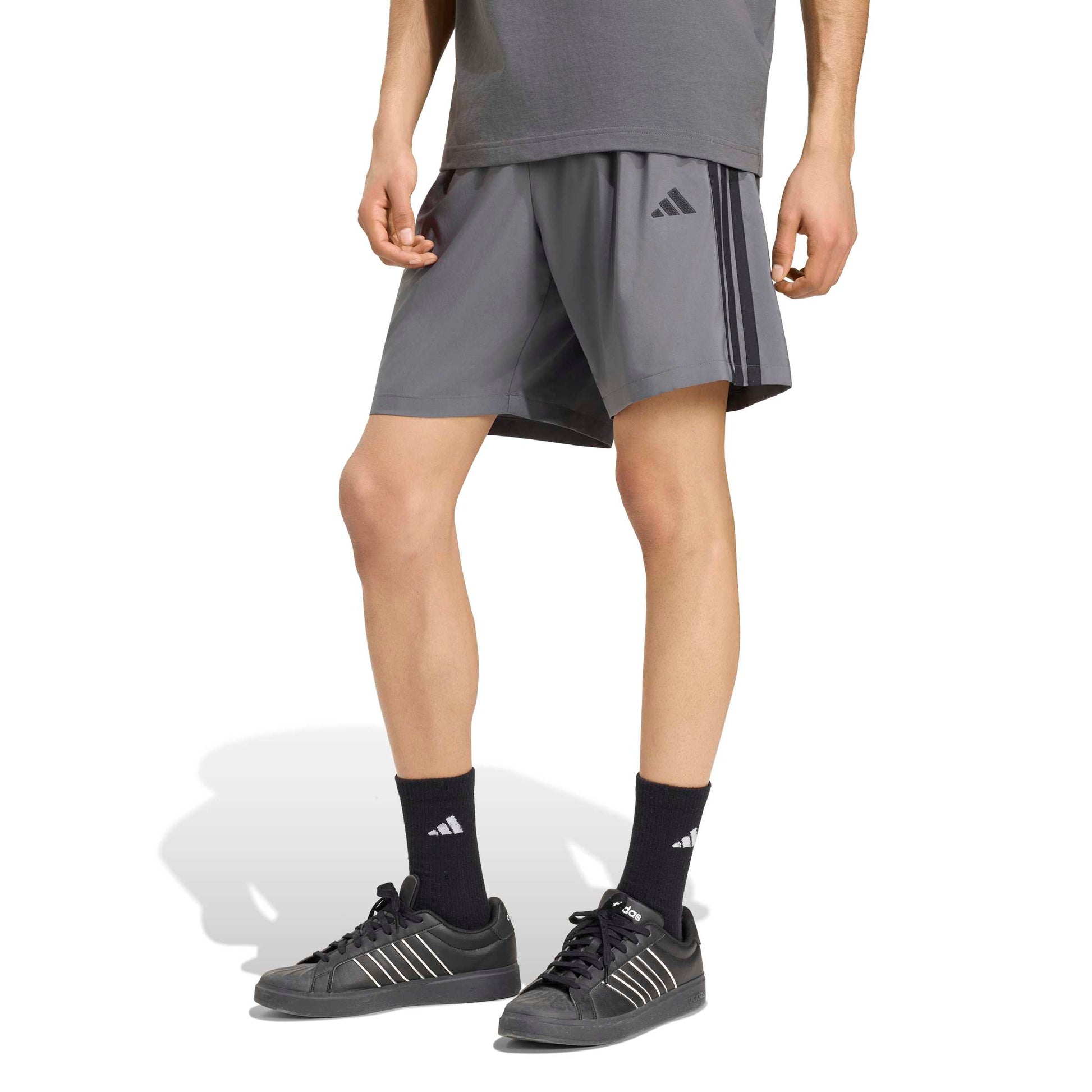 Adidas Shorts Grigio