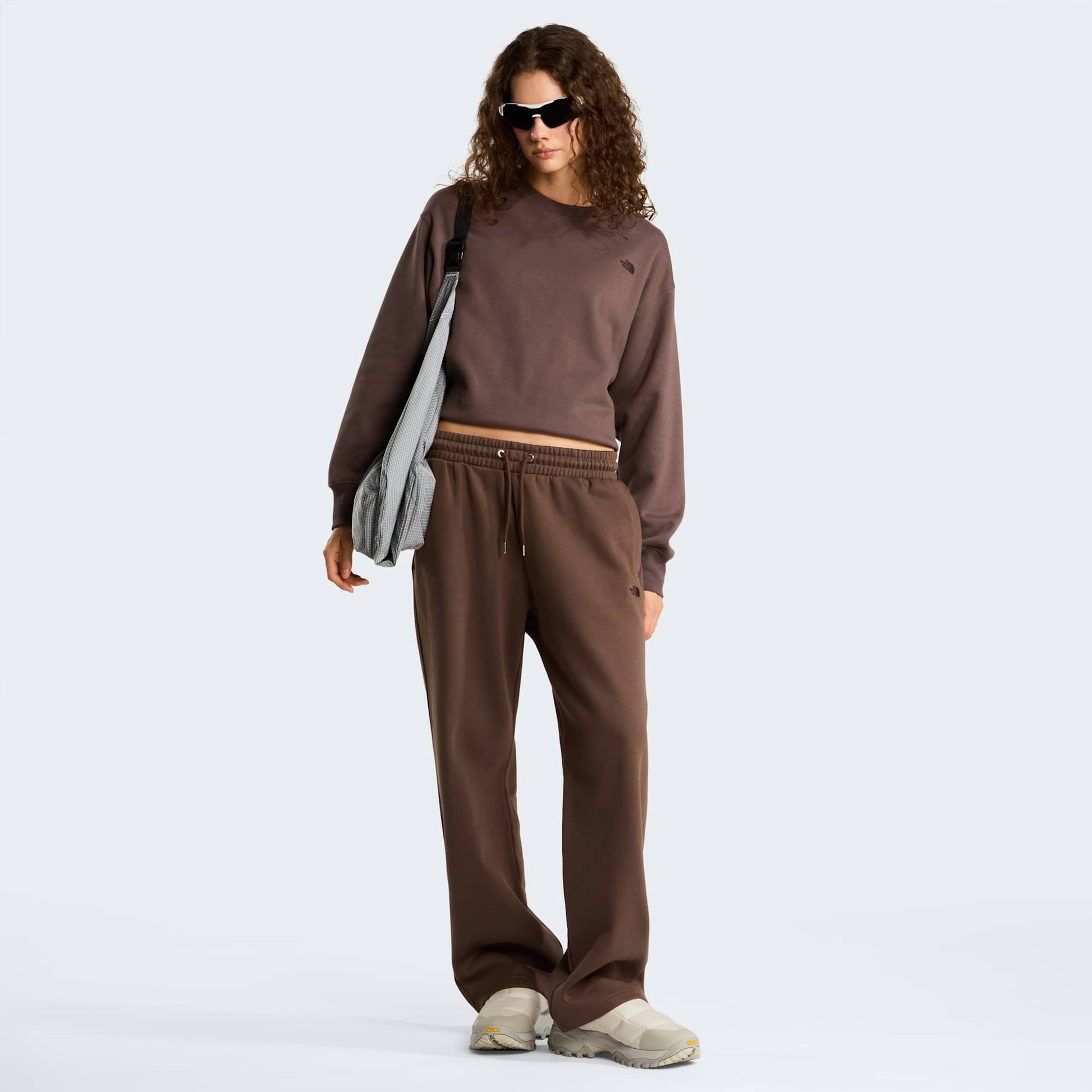 The North Face Essential Relaxed Pant Marrone 2