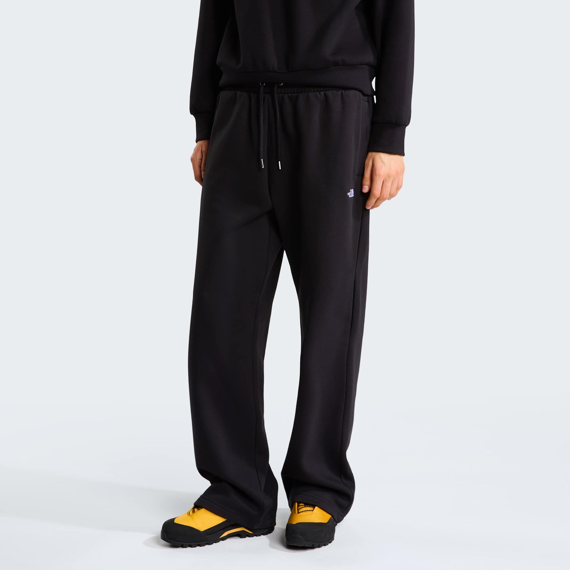 The North Face Essential Relaxed Pant Nero 1