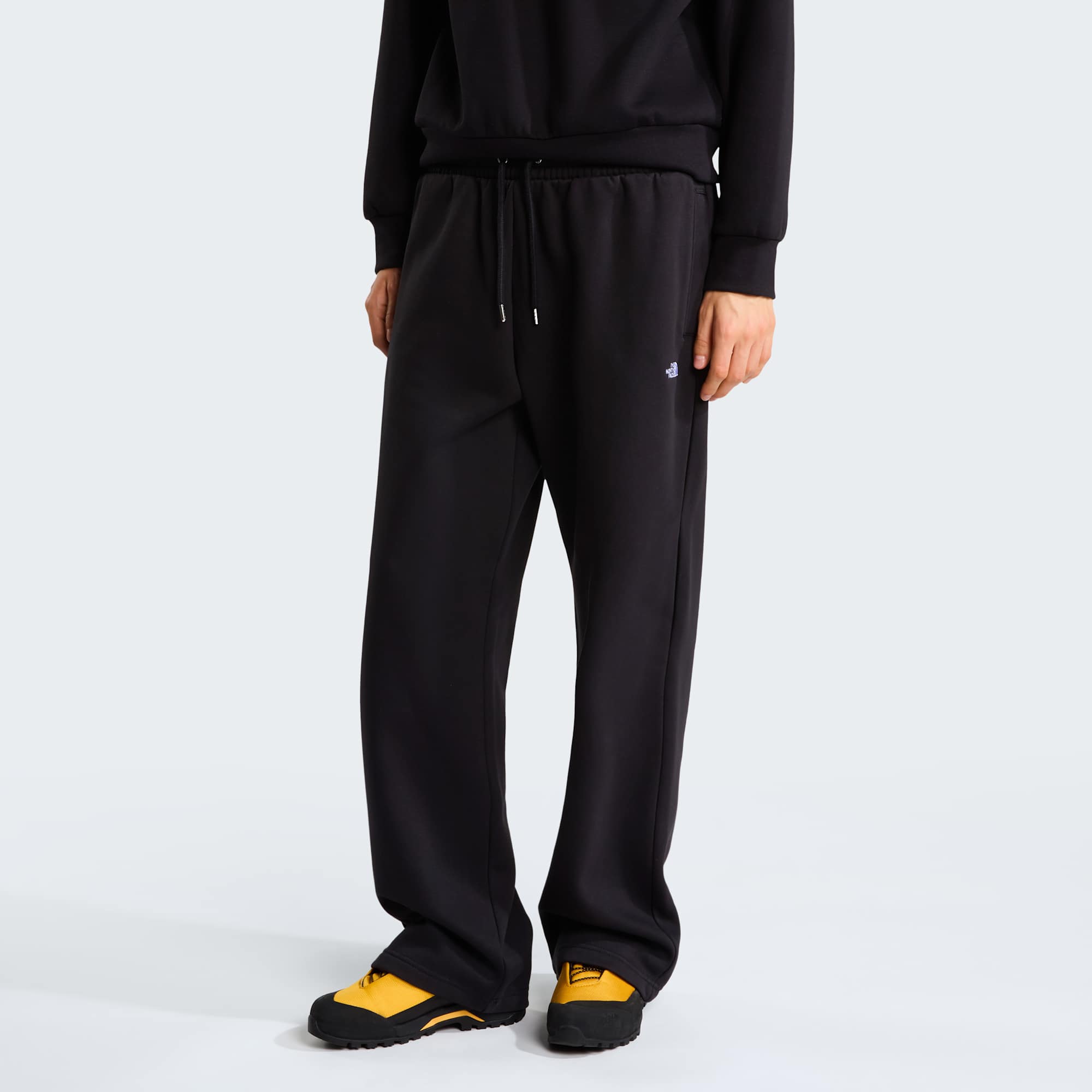 The North Face Essential Relaxed Pant Nero 1
