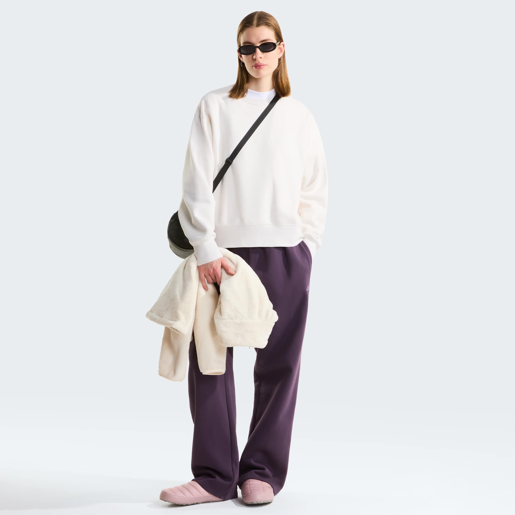 The North Face Essential Simple Dome Boxy Oversize White Dune 2