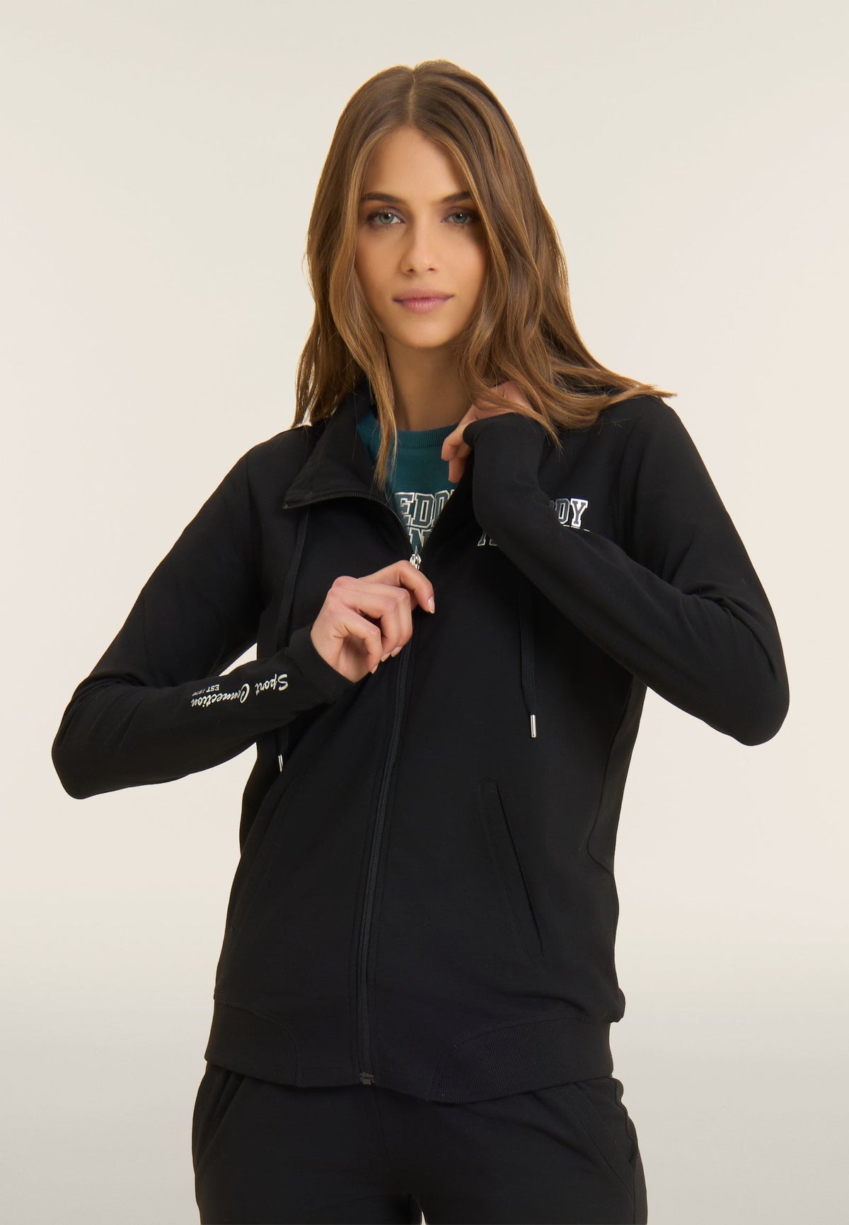 Felpa Full Zip con Collo Alto e Dettagli Argento