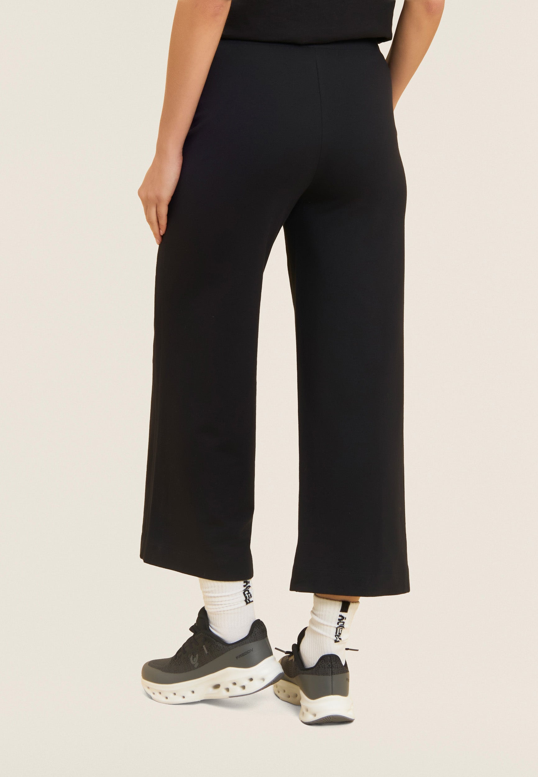 Freddy Pantalone Sportivo Wide Leg Cropped MST Nero