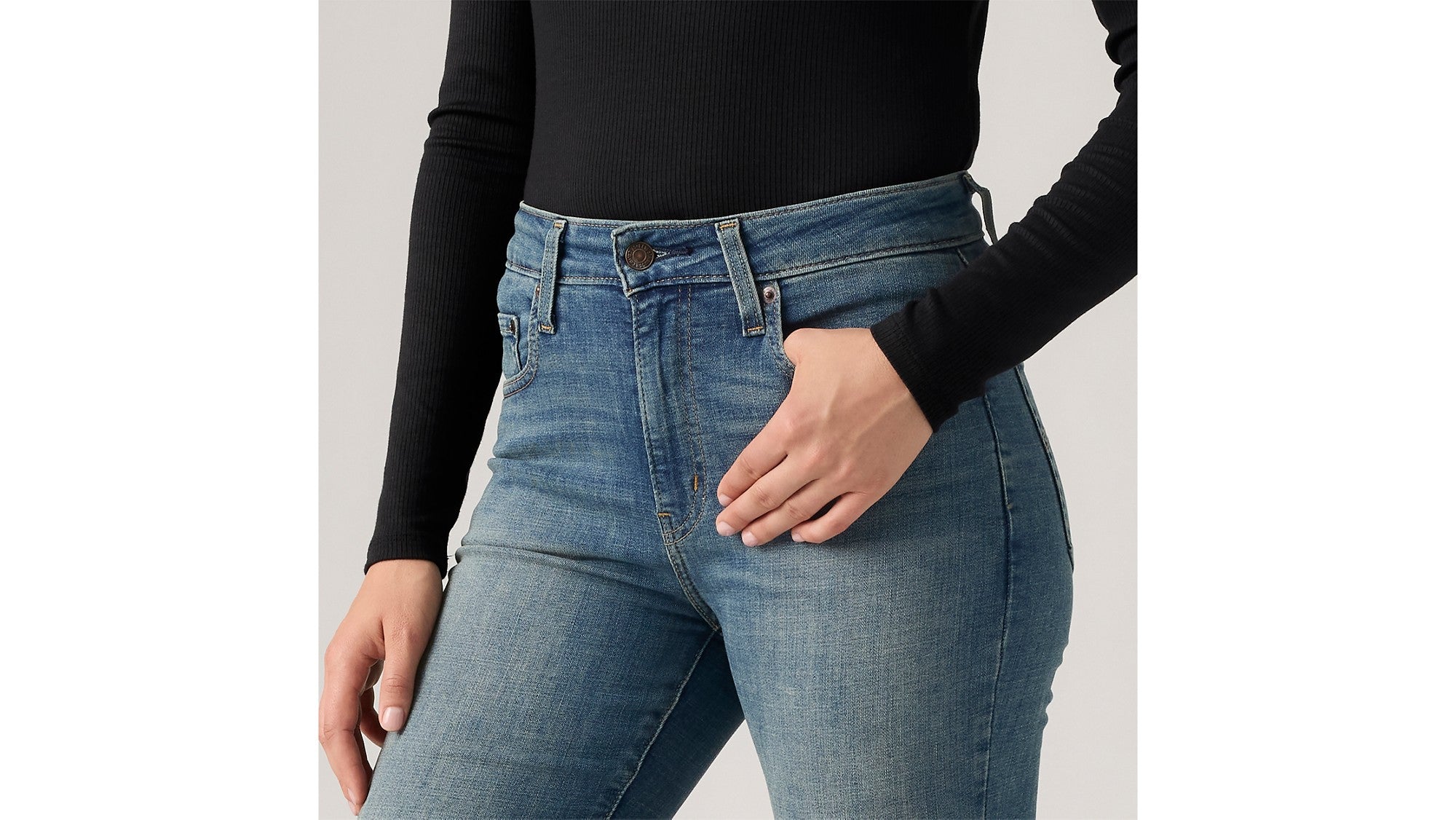 Levi's Jeans 725 High Rise Bootcut Blu