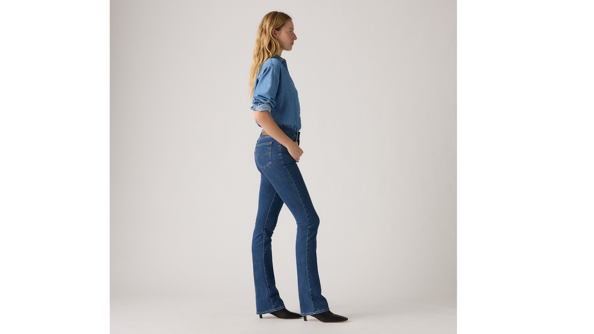 Levi's Jeans 725 High Rise Bootcut Blu