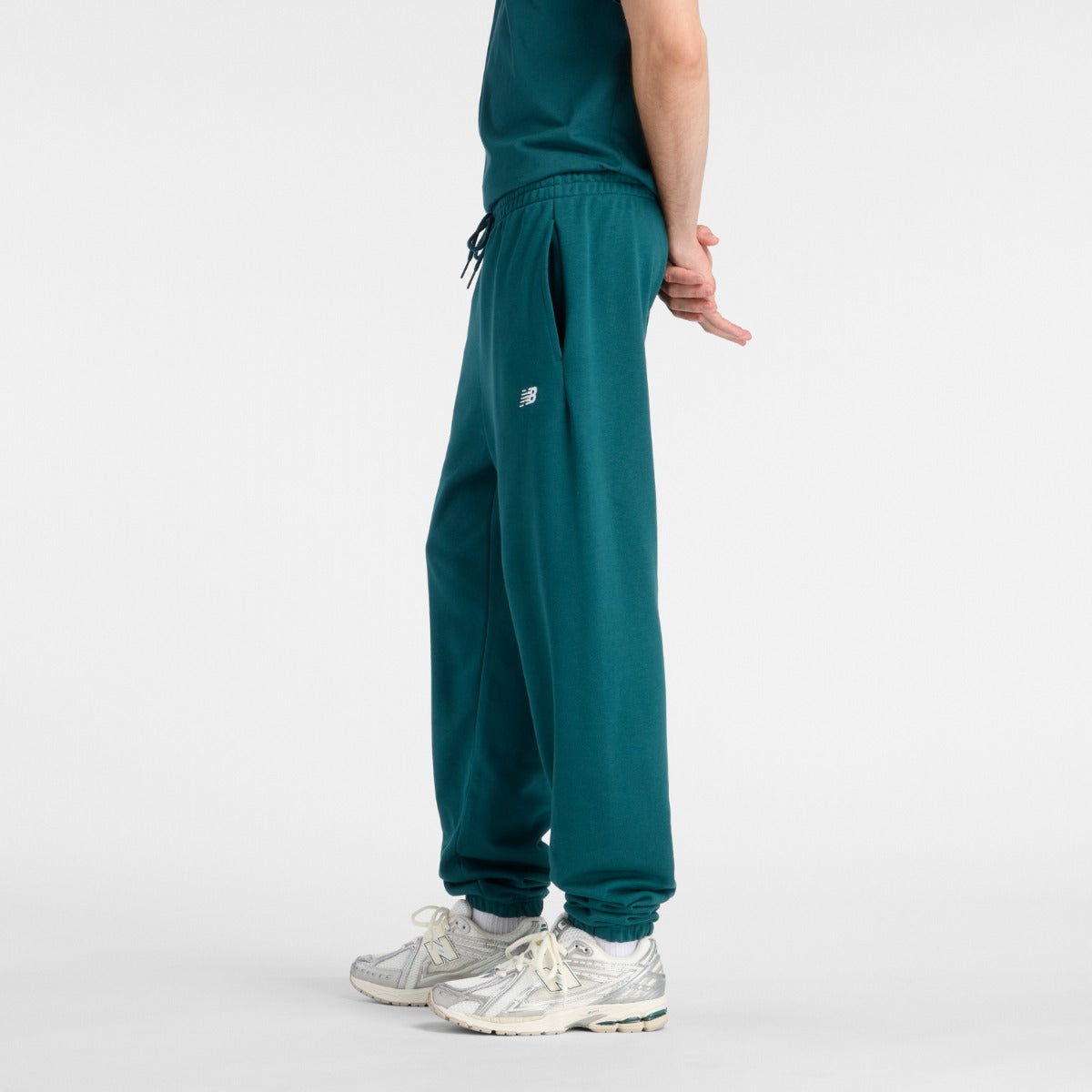 New Balance Pantaloni Sport Essentials French Terry Jogger Verde