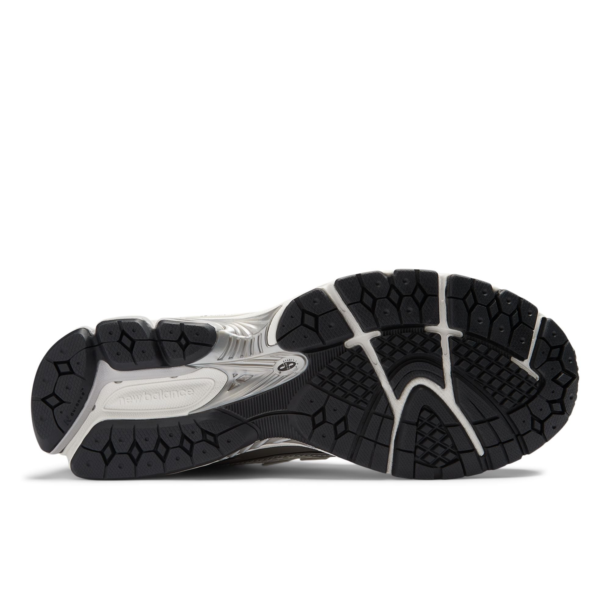 New Balance Sneakers 1906R Argento