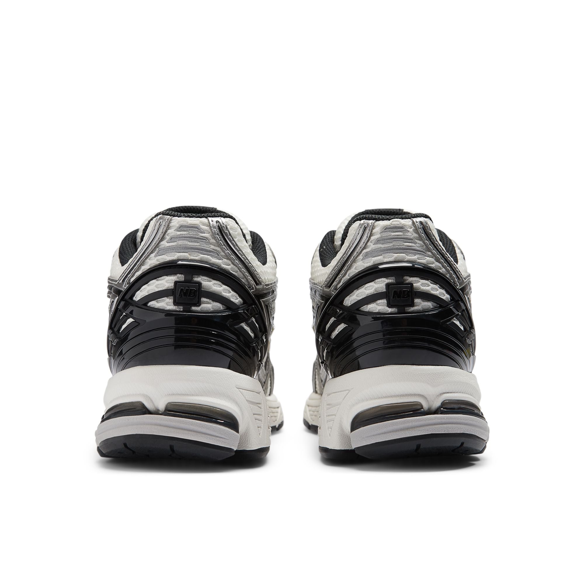 New Balance Sneakers 1906R Argento