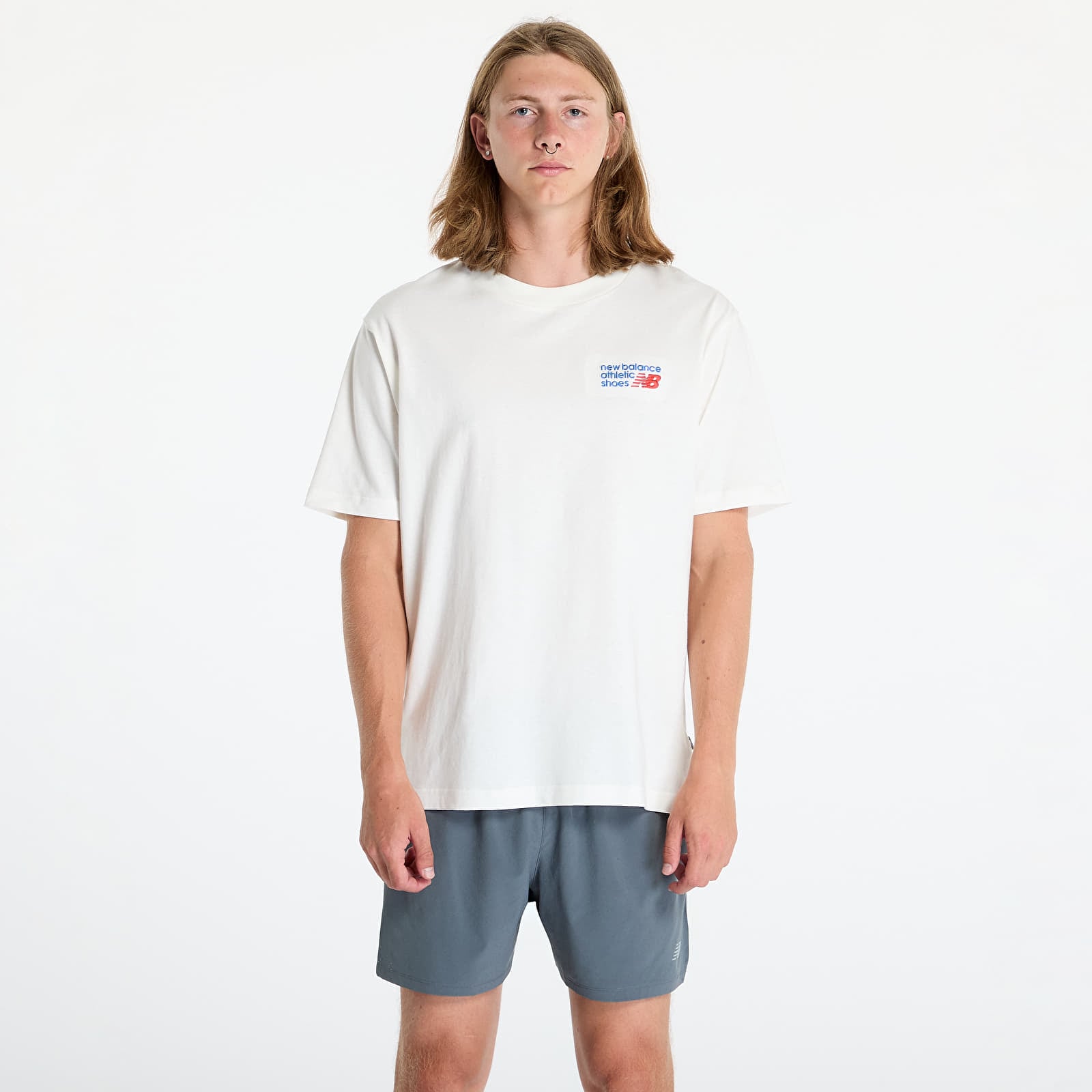 New Balance T-Shirt Athletics Premium Logo Beige