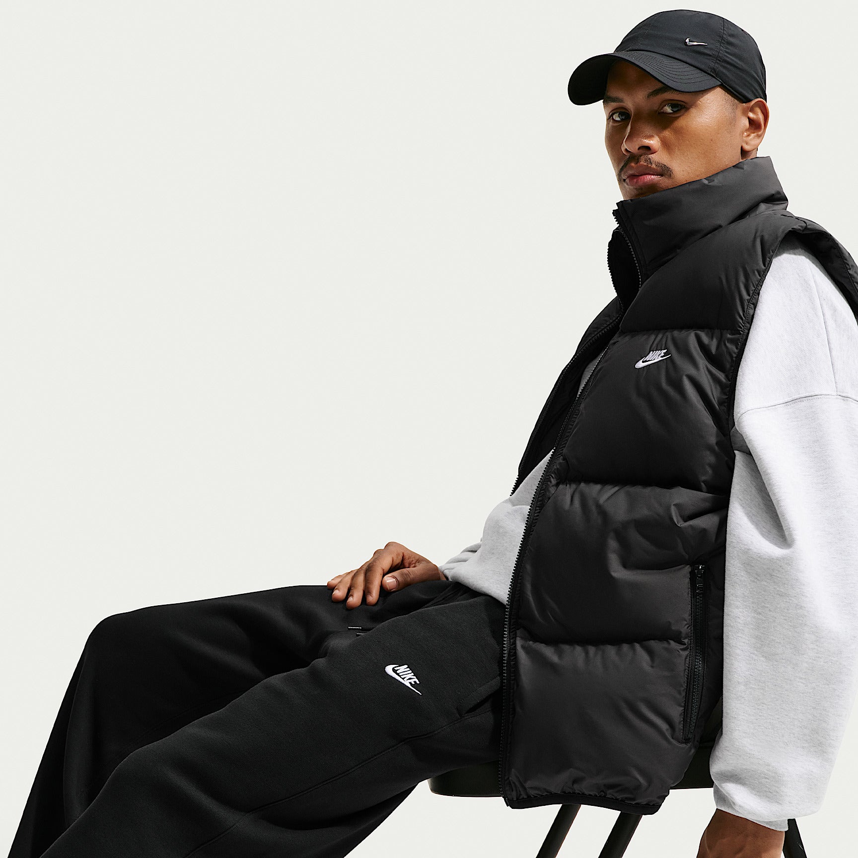Pantaloni Club in Fleece con Orlo Aperto - Nero