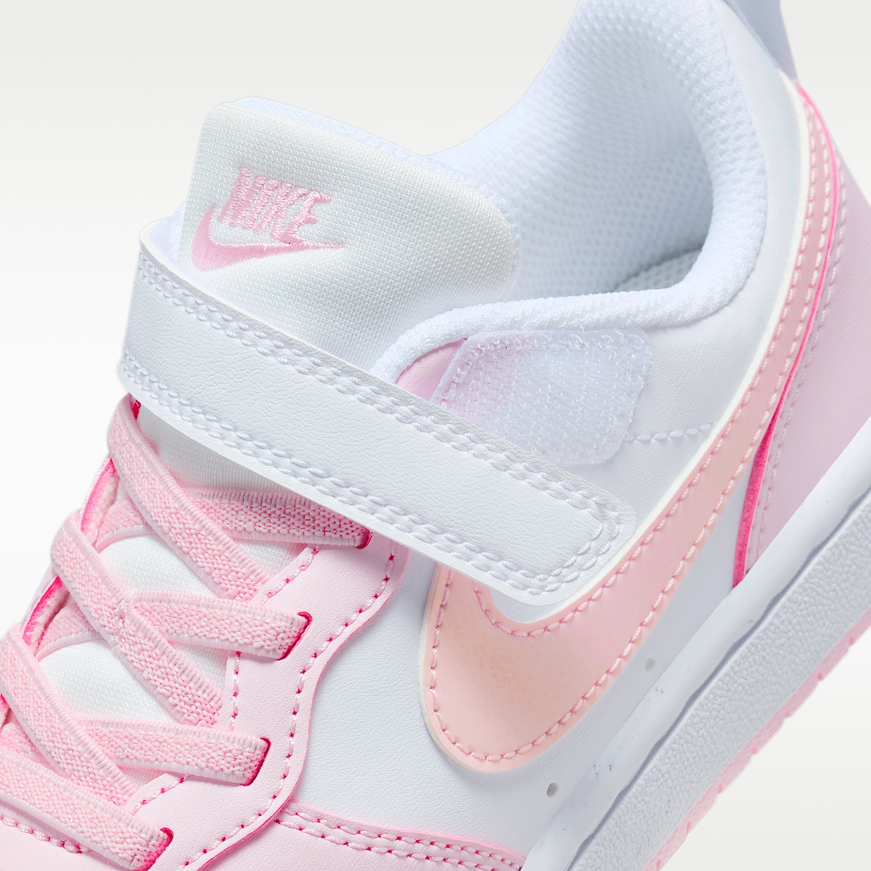 Sneakers Court Borough Low Recraft (PS) - Bianco/Rosa