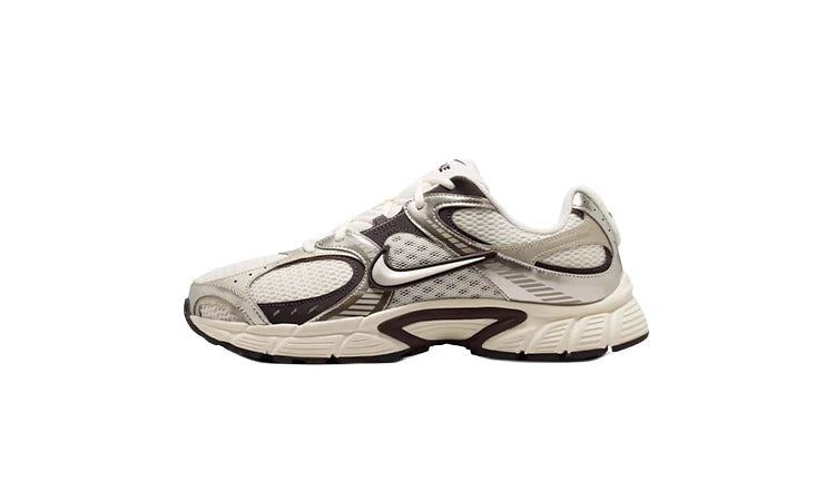 Nike Sneakers V5 RNR Beige