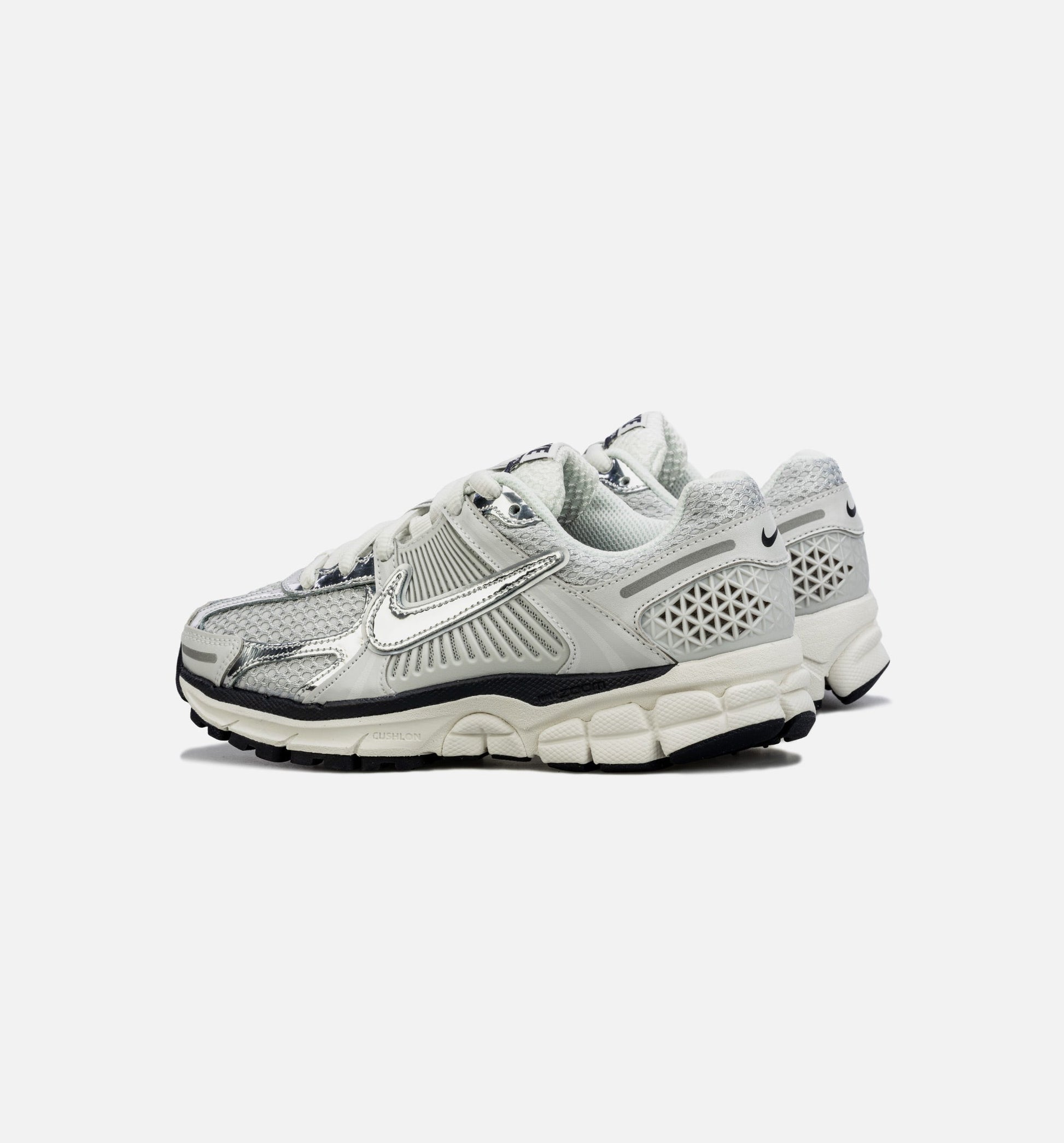 Nike Sneakers Zoom Vomero 5 Argento