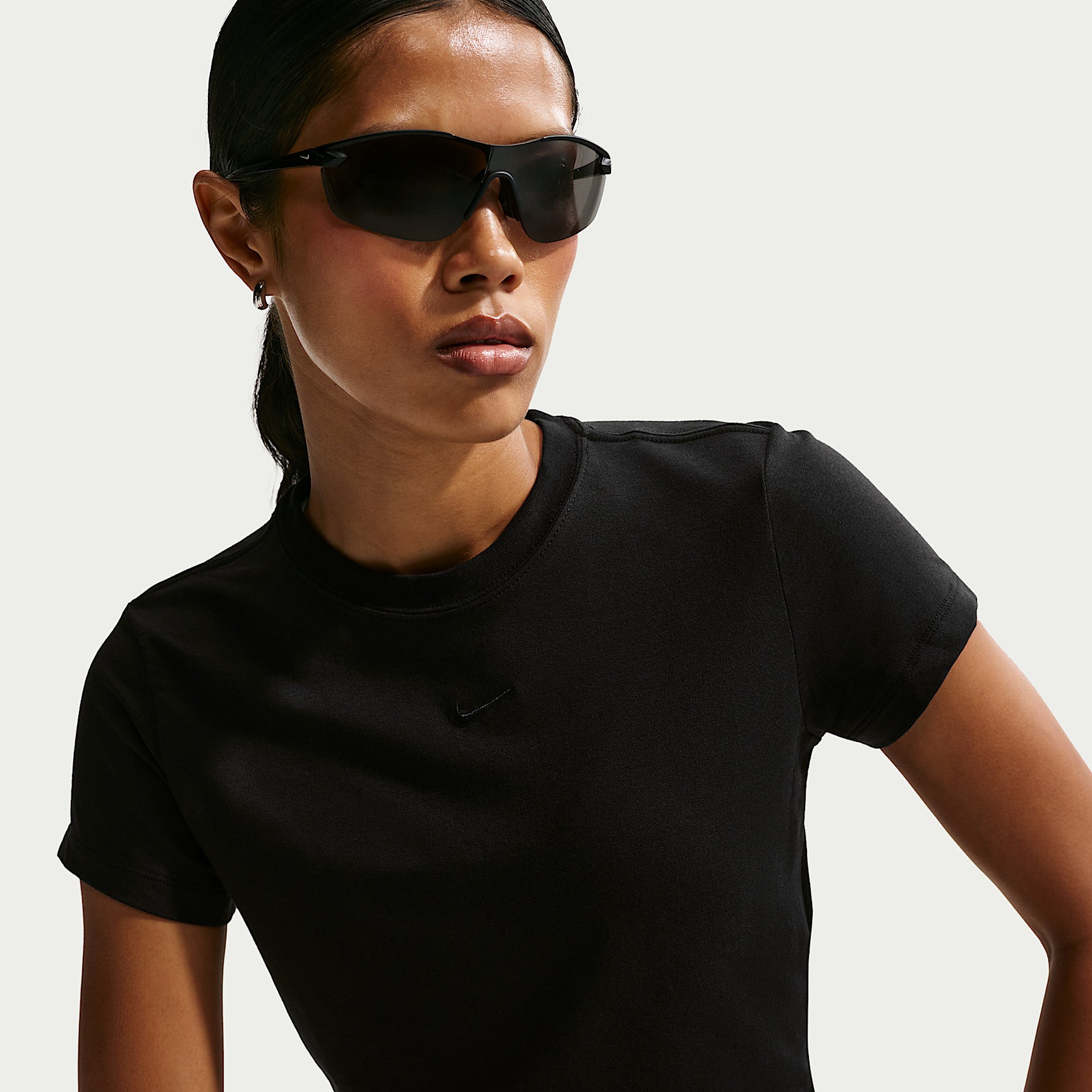 T-Shirt Sportswear Chill Knit Crop - Nero