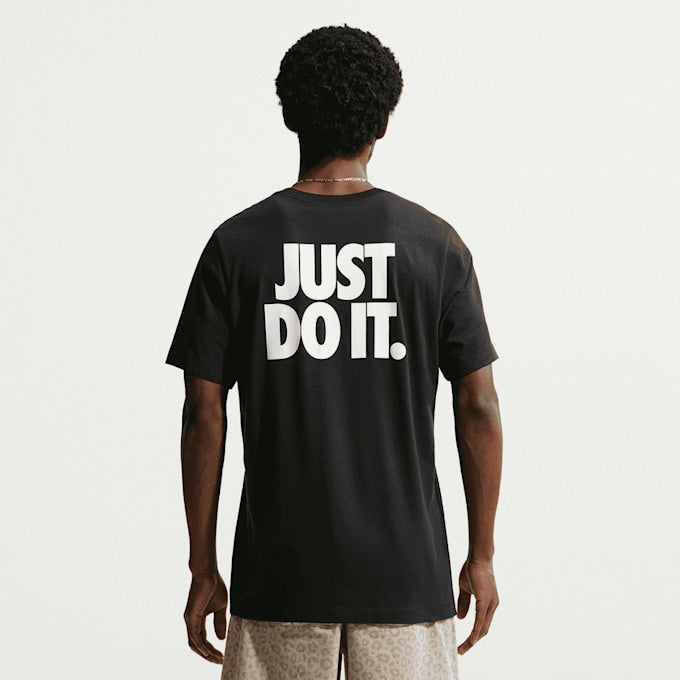 Nike T-Shirt Sportswear Nero