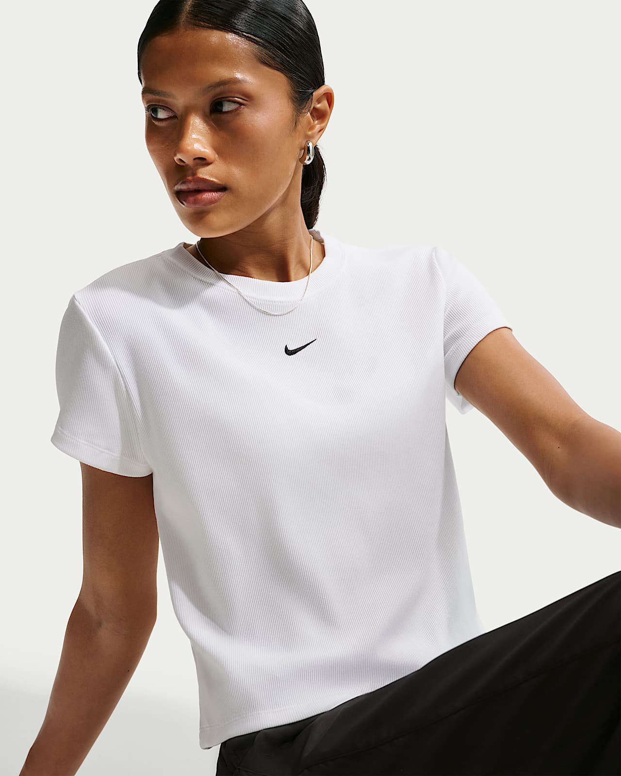 Nike T-Shirt Sportswear Tight Ribbed Bianco