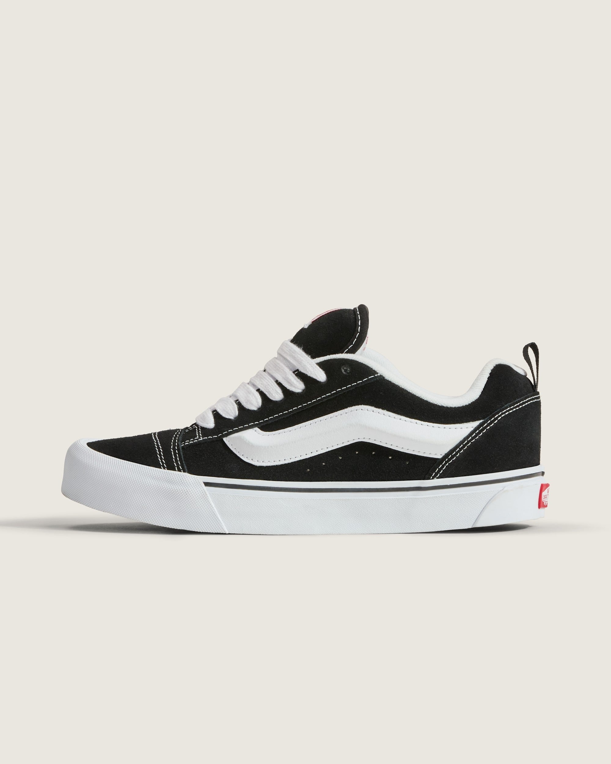 Sneakers Knu Skool Suede - Nero/Bianco