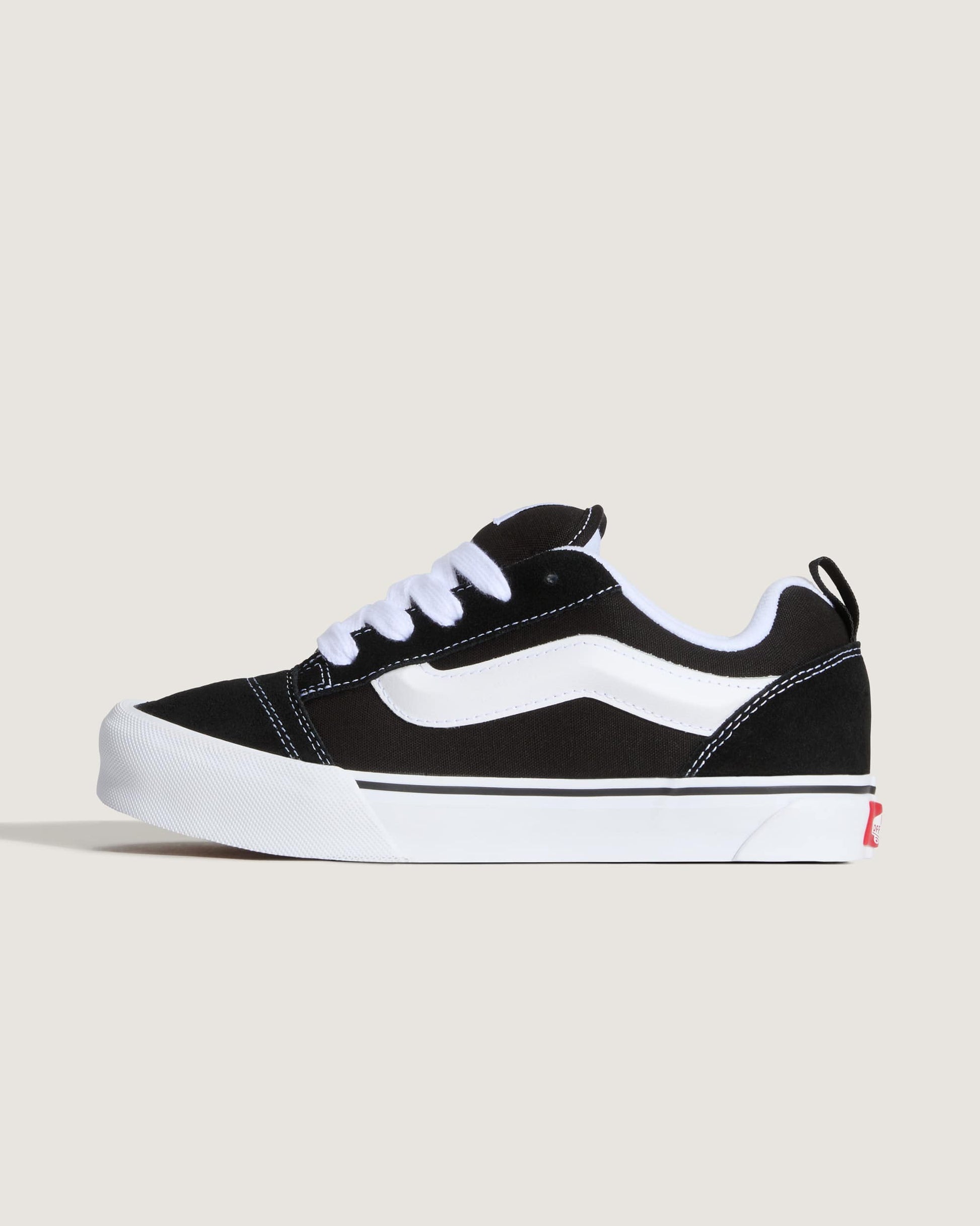 Sneakers Knu Skool - Nero/Bianco