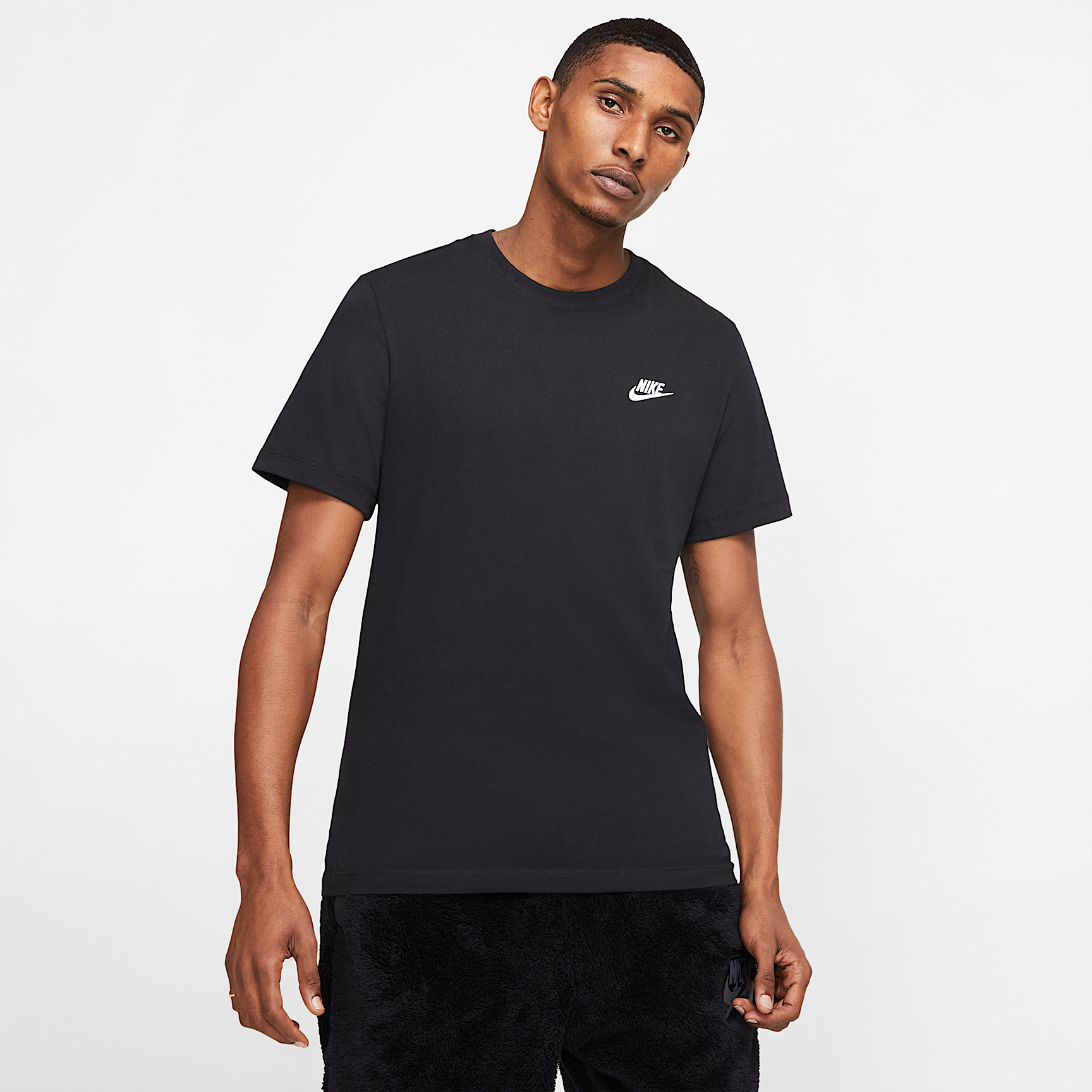 T-Shirt Sportswear Club - Nero