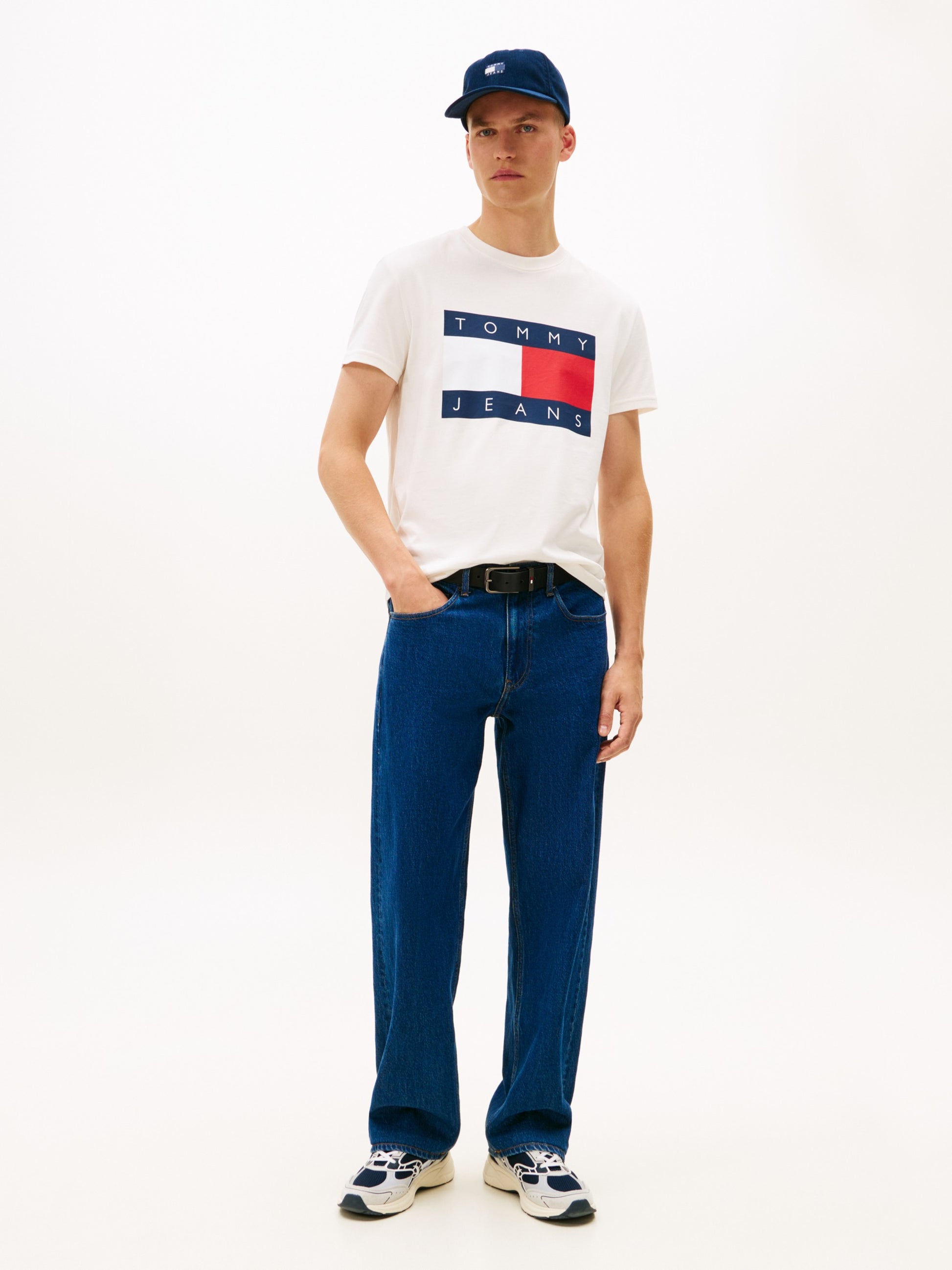 Tommy Hilfiger T-Shirt Flag Badge Bianco