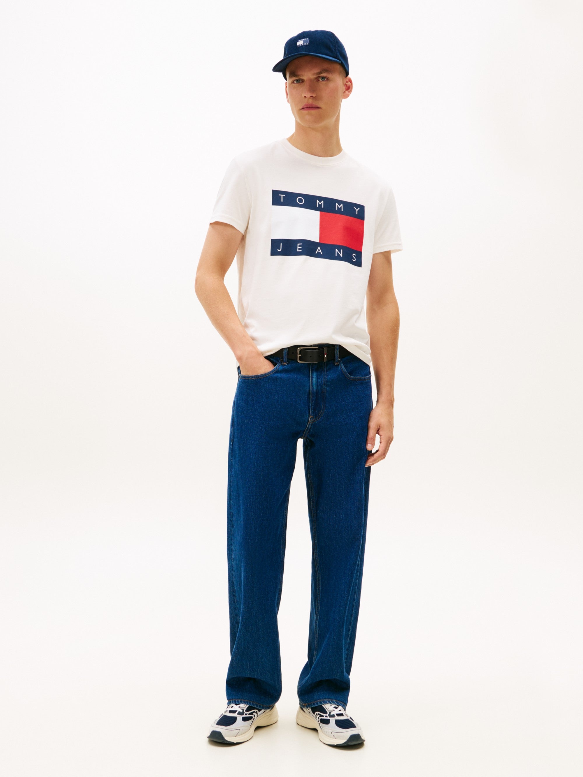 Tommy Hilfiger T-Shirt Flag Badge Bianco